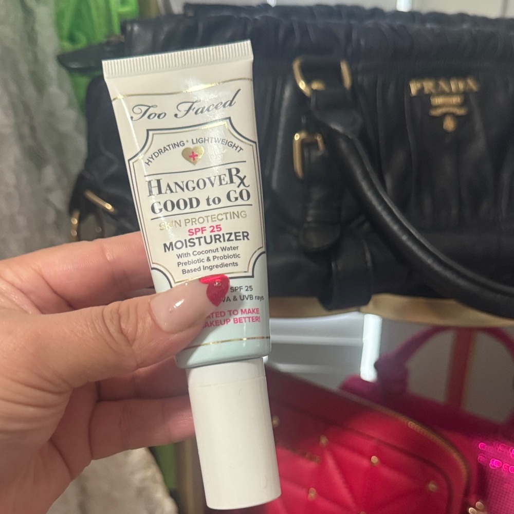 Too Faced Hangover Good to Go SPF 25 Moisturizer